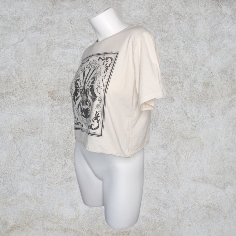Altar'd State Cropped T-Shirt Nashville Music City USA Horses and Guitar - Picture 2 of 10